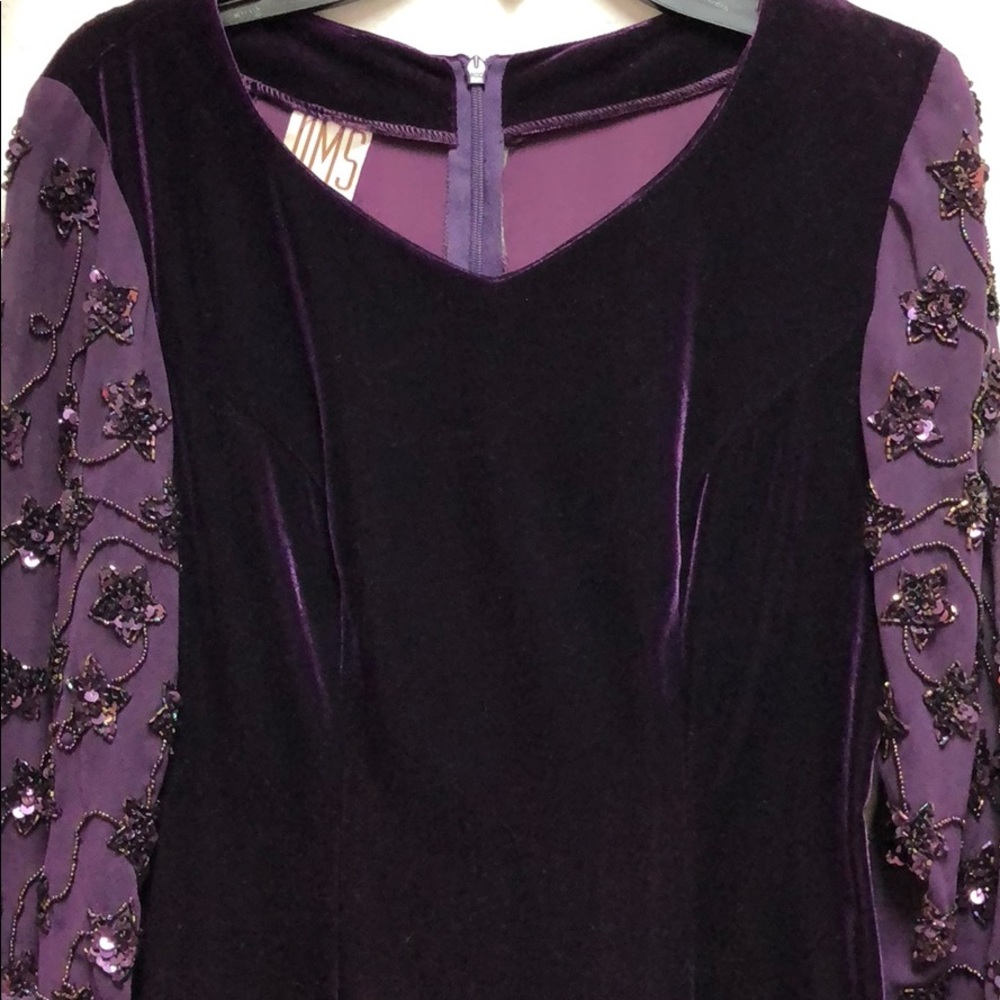 🦋💲 ⬇️VELVET MINI DRESS💜